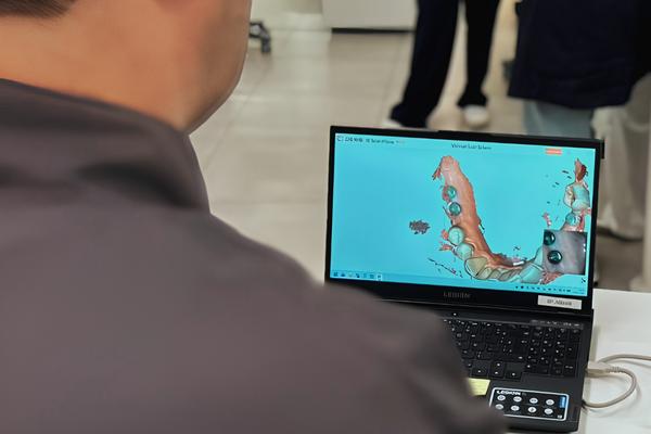 Imagem do curso: Especialização em Prótese Dentária com Extensão em Implantodontia e Capacitação em Odontologia Digital  - 10ª turma